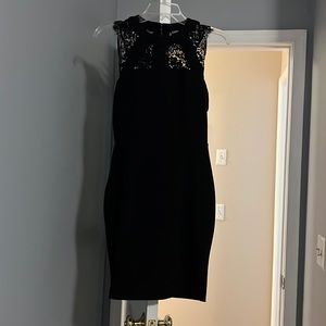 Black express dress size 6!! Perfect for school dances or any formal attire!